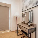 Apartament Testaccio Skyline *